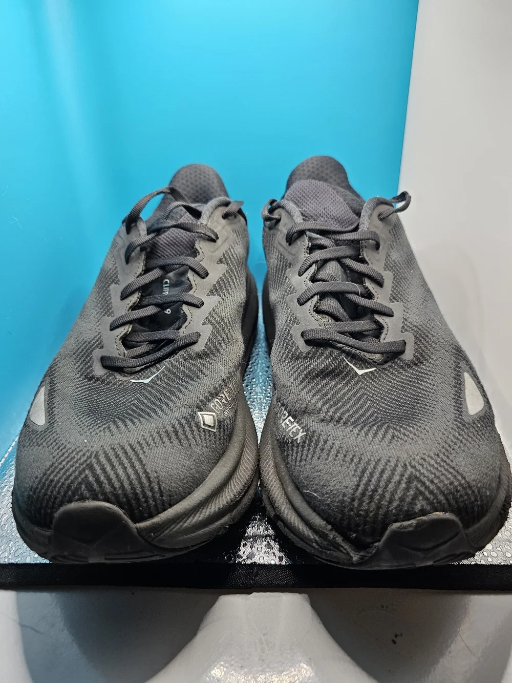 Hoka men running
